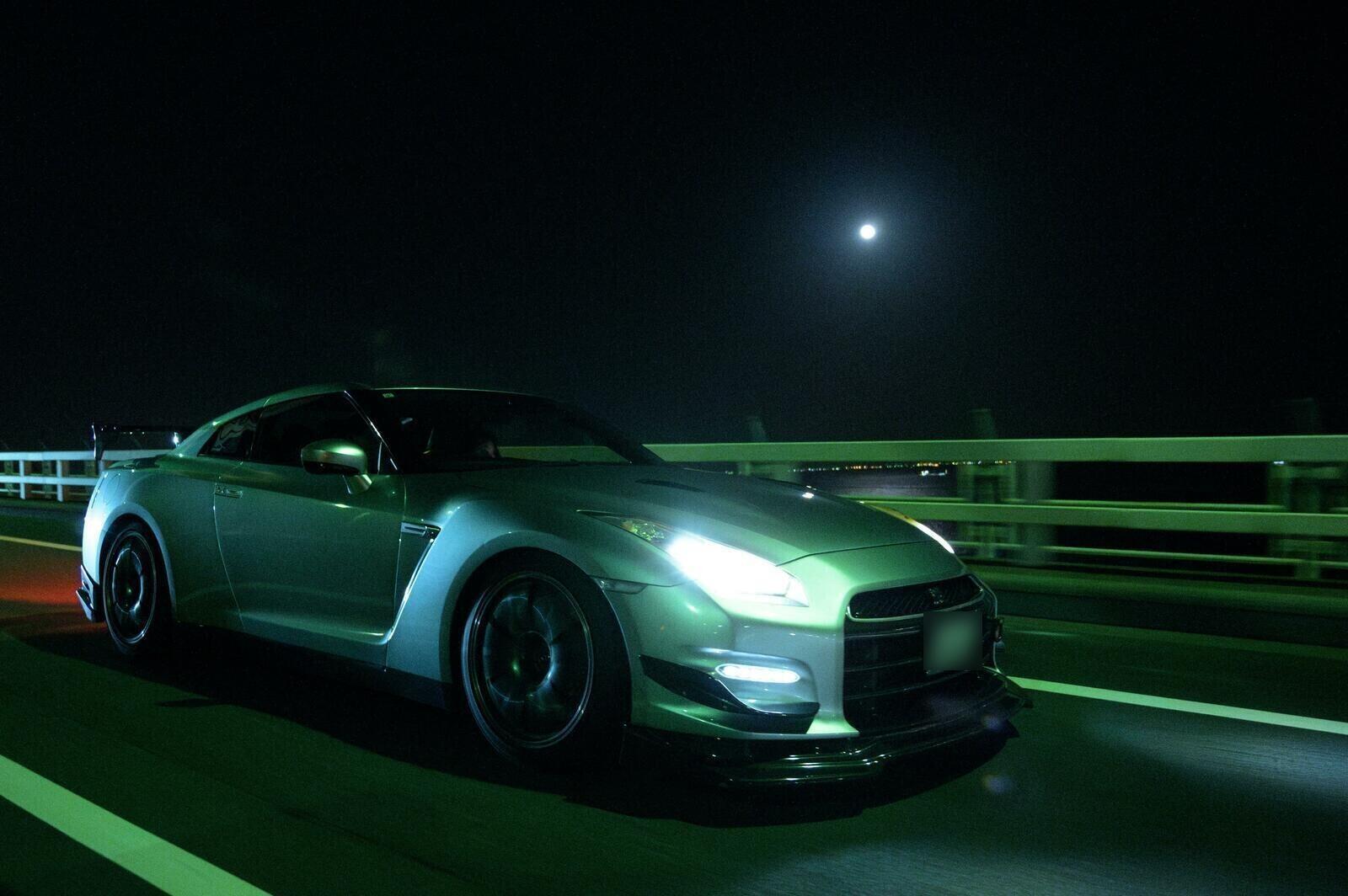 Tokyo night drive Umihotaru PA