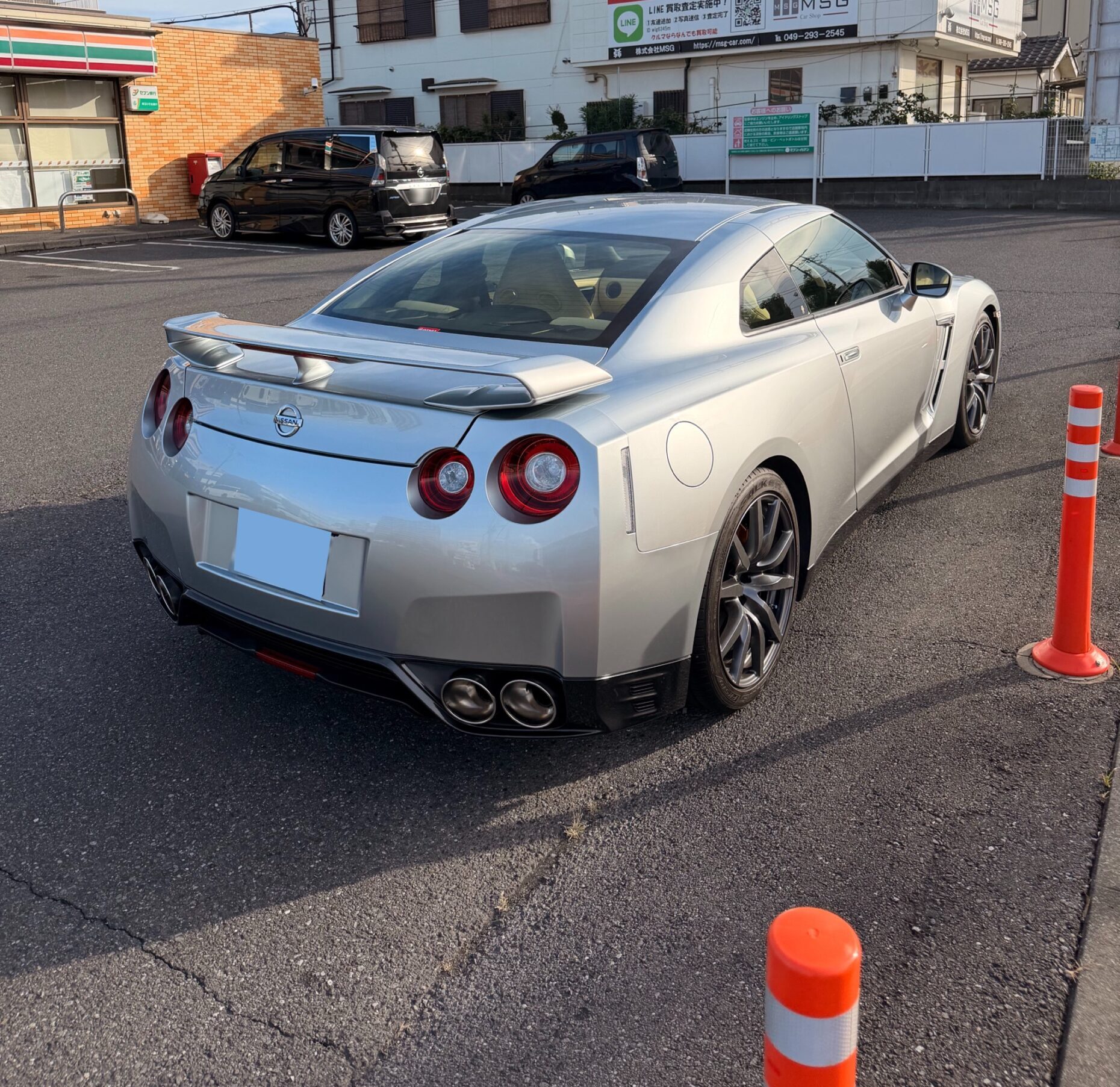 Nissan GT-R R35 Premium Edition parked at night in Tokyo