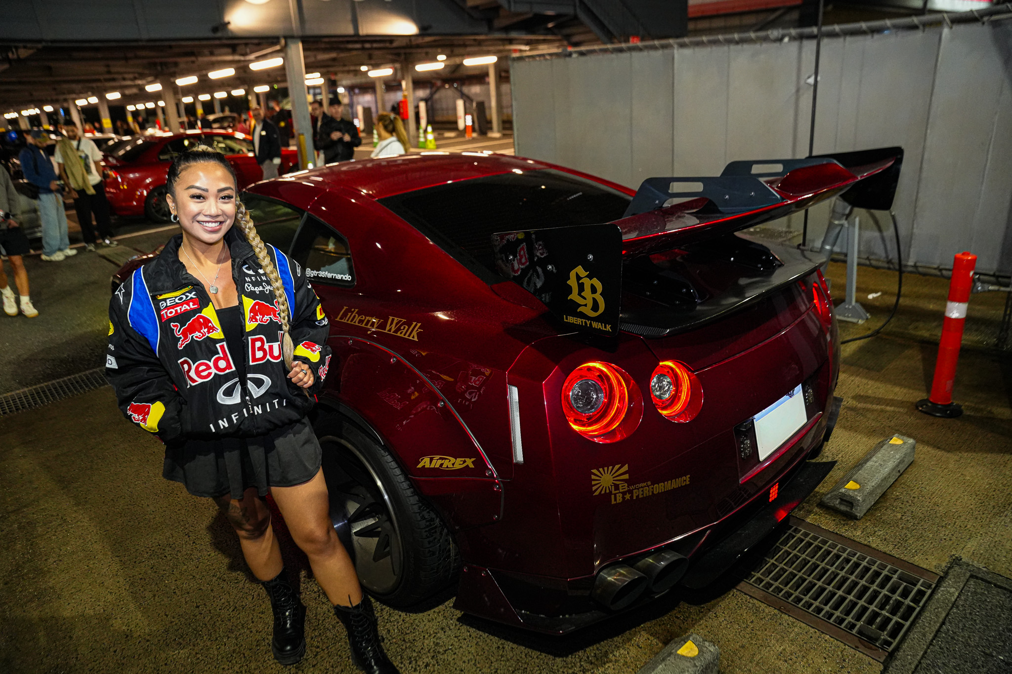 LB-Silhouette WORKS GT Nissan GT-R R35 650HP